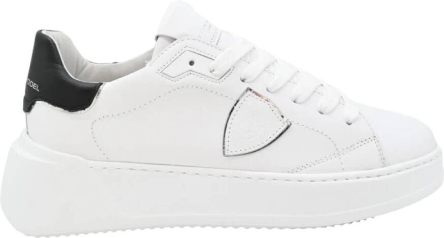 Philippe Model Lage Tempel Sneakers in Wit Zwart White Dames