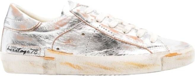 Philippe Model Metallic Finish Sneakers met Distressed Details Gray Dames