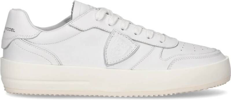 Philippe Model Witte platte schoenen Urban Sneaker Minimalistisch ontwerp White Heren