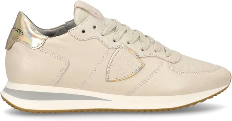 Philippe Model Italiaanse Sneakers met V-Hals en Wikkelsluiting Beige Dames