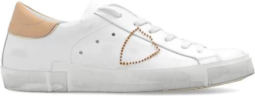 Philippe Model Leren sneakers met aangebracht leren logo en gewaxte veters. Rubberen zool. NorHeren pasvorm. Gemaakt in Italië. White Dames