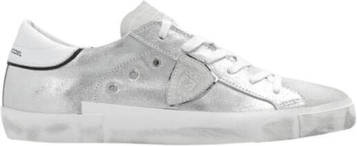 Philippe Model Zilveren Lage Sneakers met Asymmetrische Band Gray Dames