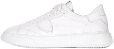 Philippe Model Witte Sneakers met Zij- en Achterlogo White Heren