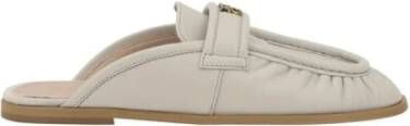 Pinko Loafer-Stijl Leren Muiltjes met Love Birds Plaque Beige Dames