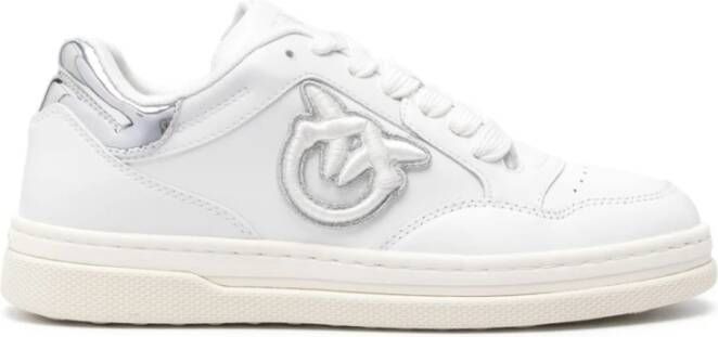 Pinko Witte en Zilveren Sneakers Beige Dames