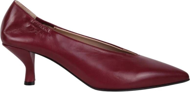 Pomme D'or Kersenrode puntige pumps Red Dames