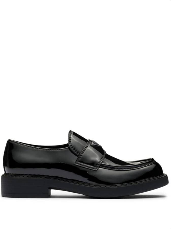 Prada Logo Plaque Leren Loafers Black Heren