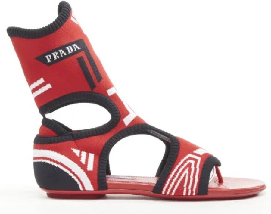 Prada Vintage Pre-owned Fabric sandals Red Dames