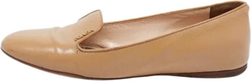 Prada Vintage Pre-owned Leather flats Beige Dames