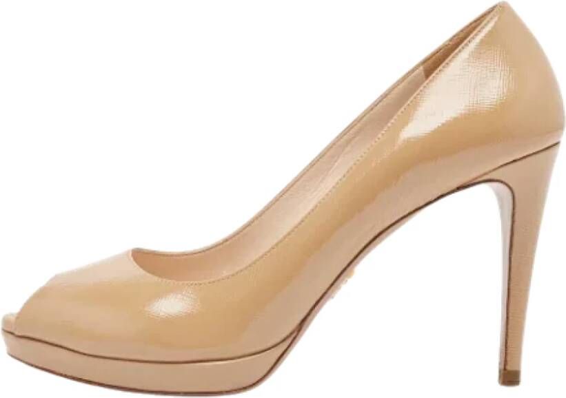 Prada Vintage Pre-owned Leather heels Beige Dames