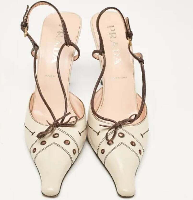 Prada Vintage Pre-owned Leather heels Beige Dames