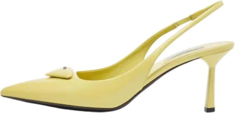 Prada Vintage Pre-owned Leather heels Yellow Dames