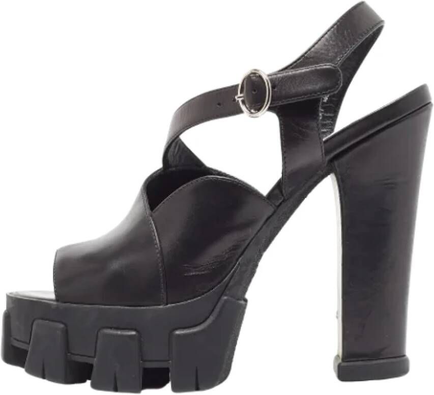 Prada Vintage Pre-owned Leather sandals Black Dames