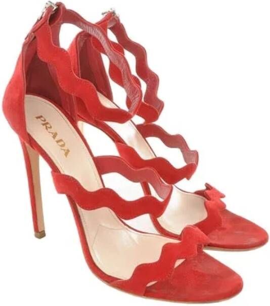 Prada Vintage Pre-owned Suede heels Red Dames