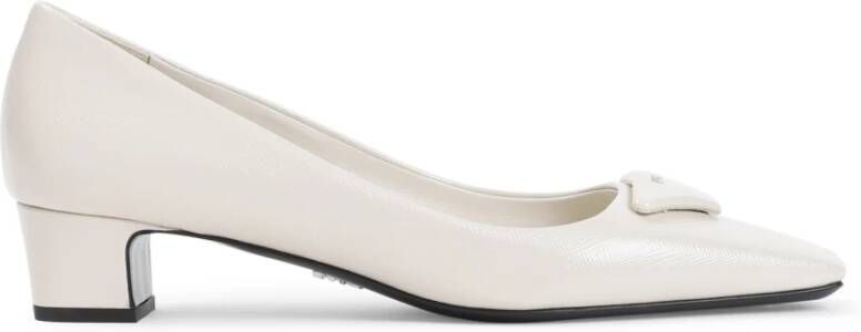 Prada Witte Pumps Verhoog Stijl Luxueus Leer White Dames