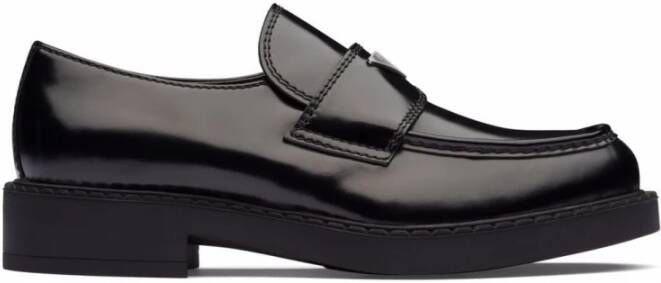 Prada Chocolade Geborstelde Loafers Black Heren