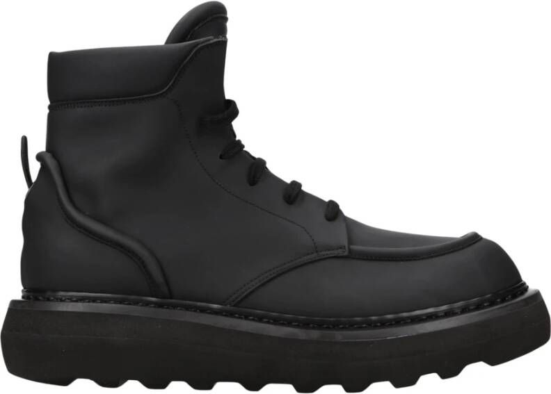 Premiata Veterschoenen Cal 32130Ye in rubber Black Heren