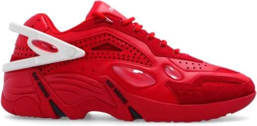 Raf Simons Cylon 21 sneaker met suède en mesh details