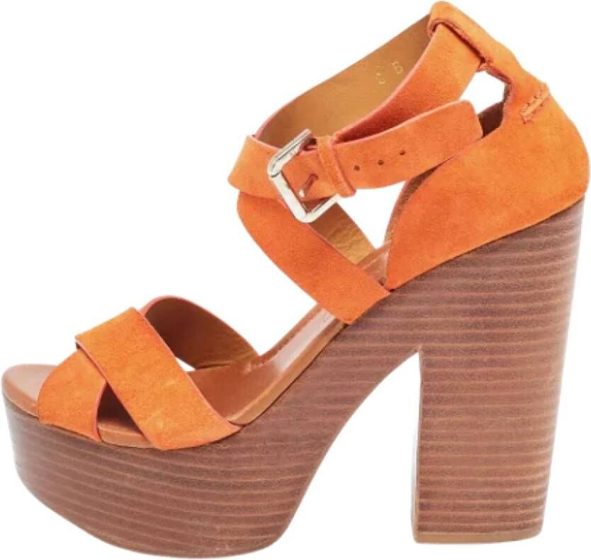 Ralph Lauren Pre-owned Suede sandals Orange Dames