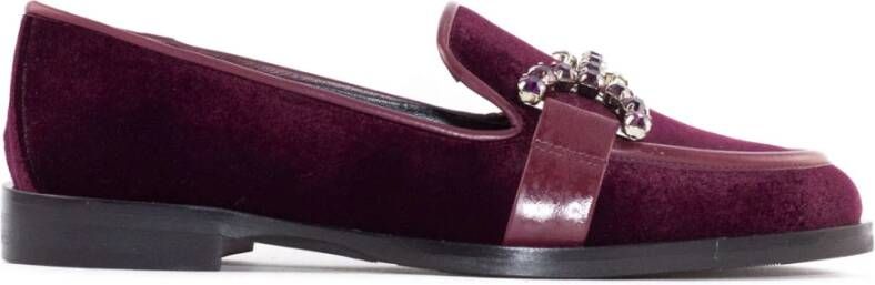 Roberto Festa Bordeaux Velvet Loafer met Gemstone Detail Red Dames