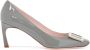 Roger Vivier Grijze pumps van kalfsleer met gouden gesp Gray Dames - Thumbnail 1