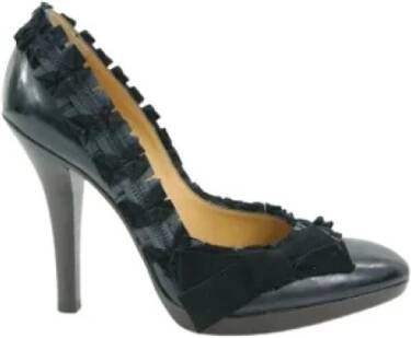 Saint Laurent Vintage Pre-owned Pumps Black Dames