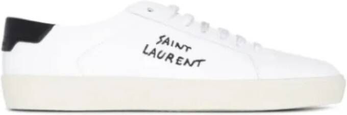 Saint Laurent Witte Court Sneakers met Logo Borduursel White Heren