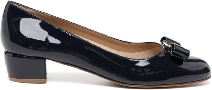 Salvatore Ferragamo Blauwe Oxford Vara 1 Schoenen Black Dames