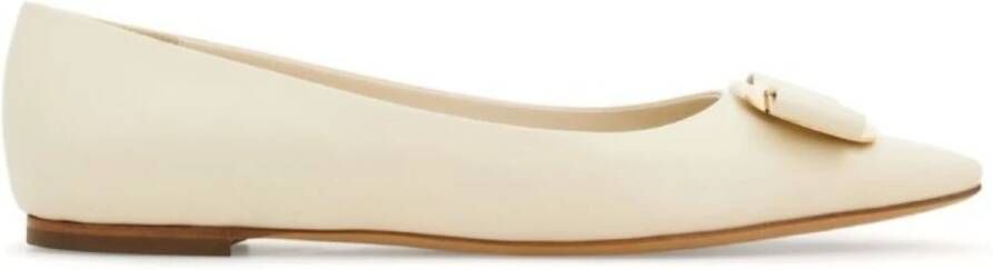 Salvatore Ferragamo Crème Balletschoenen voor Vrouwen Beige Dames