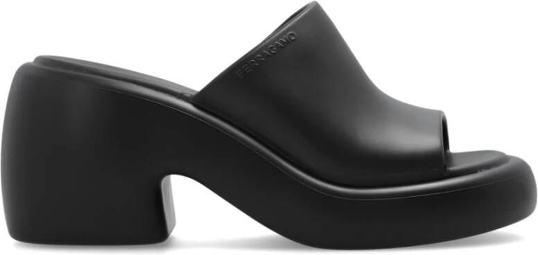 Salvatore Ferragamo Deva platform mules Zwart Dames