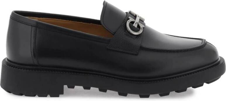 Salvatore Ferragamo Gancini Loafers van Glad Leer Black Heren