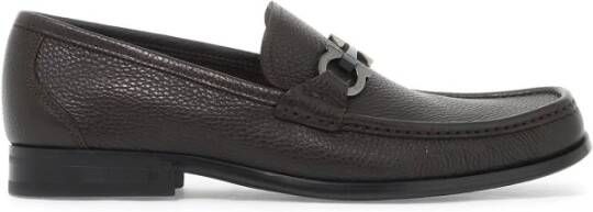 Salvatore Ferragamo Gancini Loafers van Korrelleer Brown Heren