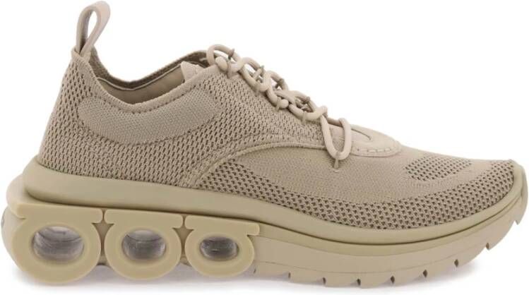 Salvatore Ferragamo Hardloopschoenen met technisch mesh en suède inzetstukken Beige Dames