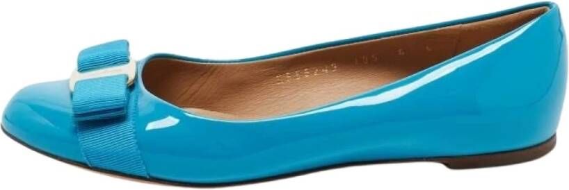 Salvatore Ferragamo Klassieke Leren Loafer Schoen Blue Dames