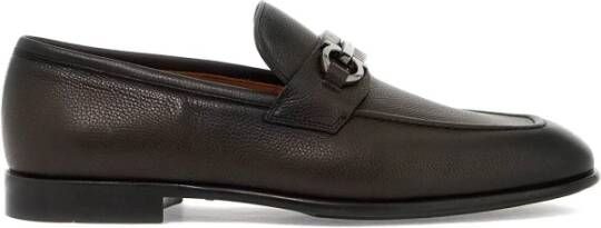 Salvatore Ferragamo Loafers van gehamerd leer met Gancini-detail Brown Heren