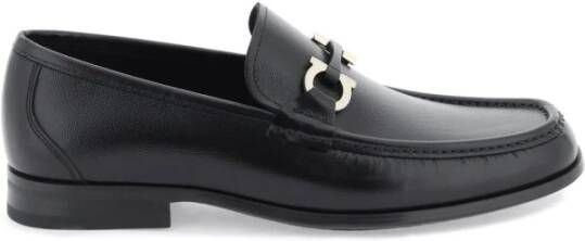 Salvatore Ferragamo Loafers van generfd leer met Gancini-hardware Black Heren