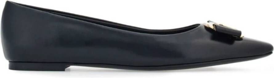 Salvatore Ferragamo Platte schoenen voor vrouwen Black Dames