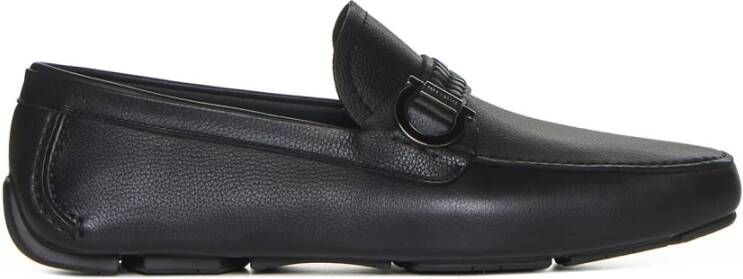 Salvatore Ferragamo Platte schoenen voor vrouwen Black Heren