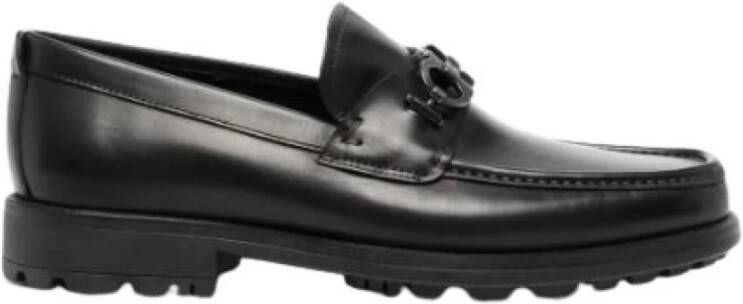 Salvatore Ferragamo Platte schoenen voor vrouwen Black Heren