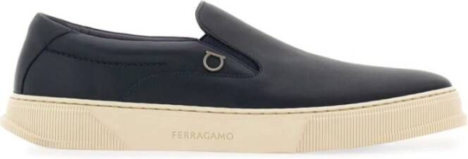 Salvatore Ferragamo Platte Schoenen voor Vrouwen Blue Heren