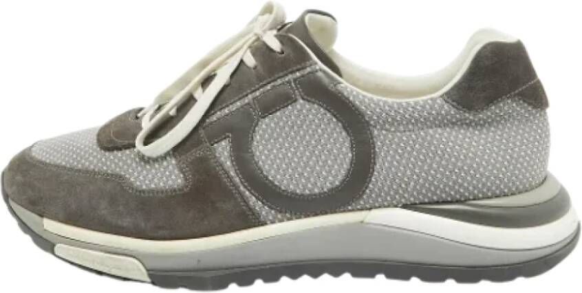 Salvatore Ferragamo Pre-owned Canvas sneakers Gray Heren