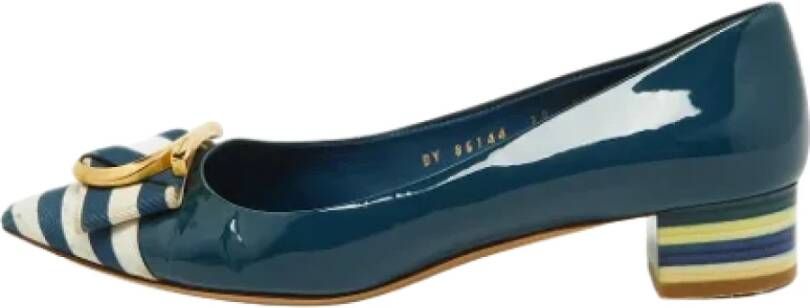 Salvatore Ferragamo Pre-owned Fabric flats Blue Dames