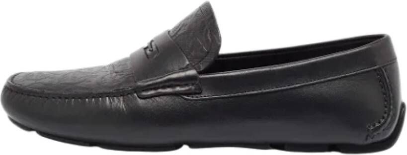 Salvatore Ferragamo Pre-owned Leather flats Black Heren