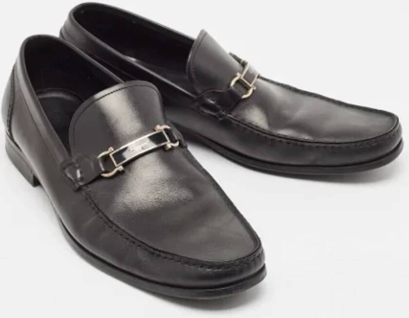 Salvatore Ferragamo Pre-owned Leather flats Black Heren