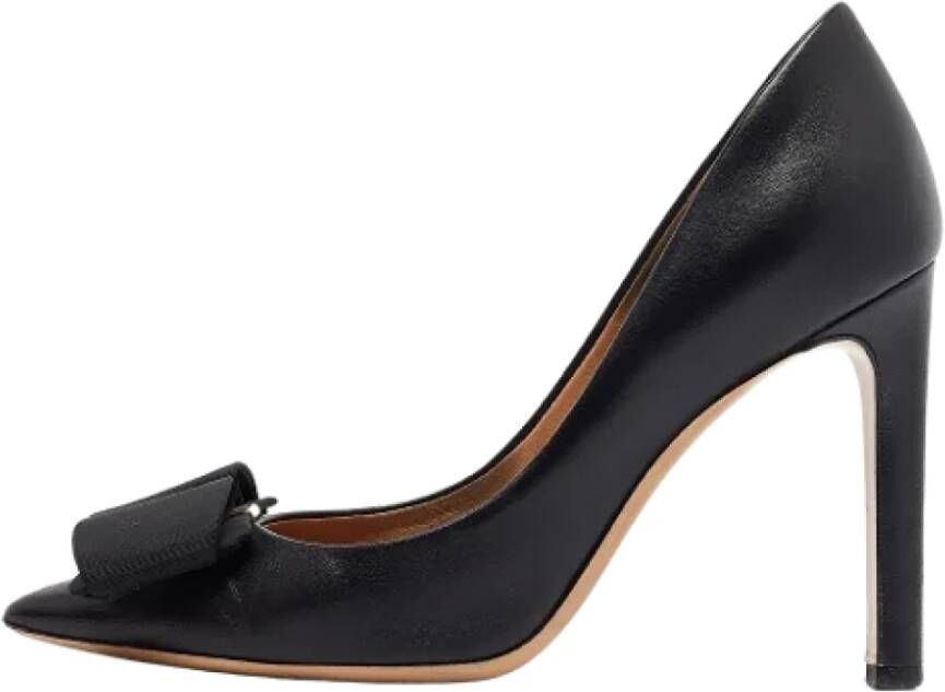 Salvatore Ferragamo Pre-owned Leather heels Black Dames