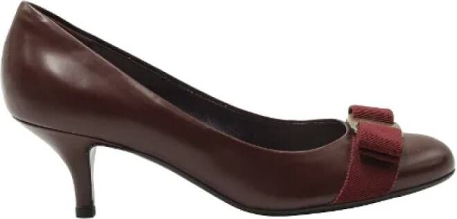 Salvatore Ferragamo Pre-owned Leather heels Red Dames