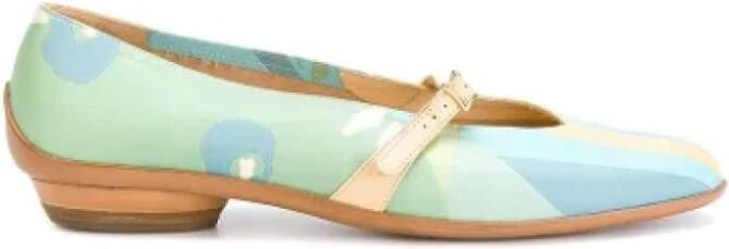 Salvatore Ferragamo Pre-owned Silk flats Multicolor Dames