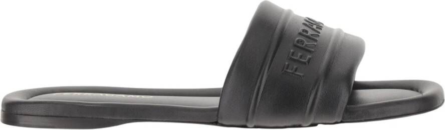 Salvatore Ferragamo Stijlvolle Zomer Sandalen voor Vrouwen Black Dames