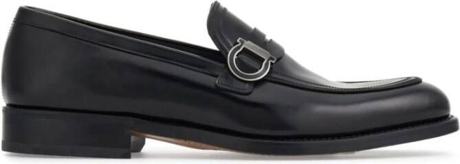 Salvatore Ferragamo Zwarte Kalfsleren Enkellaarzen met Metalen Detail Black Heren