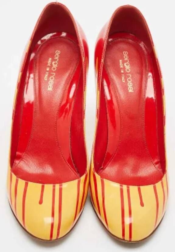 Sergio Rossi Pre-owned Fabric heels Red Dames